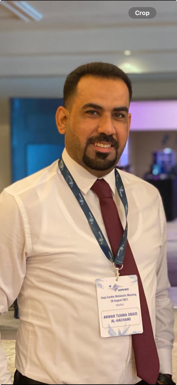 الدكتور أنور طعمة الحجامي